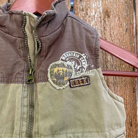KIDs HQ Boy’s Brown Tan Full Zip Vest - Picture 5 of 10